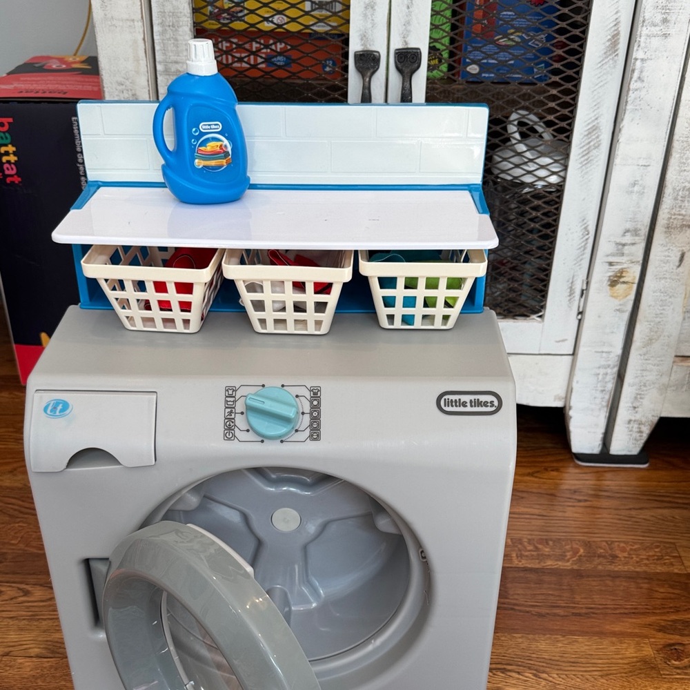 Little Tikes Pretend Play Laundry Set - Blue and Gray